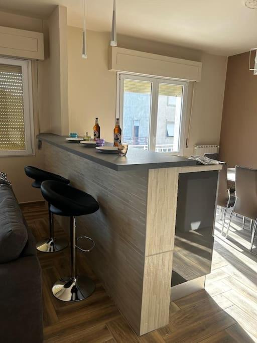 Casa Vacanza Le Due Stelle San Romano  Екстериор снимка