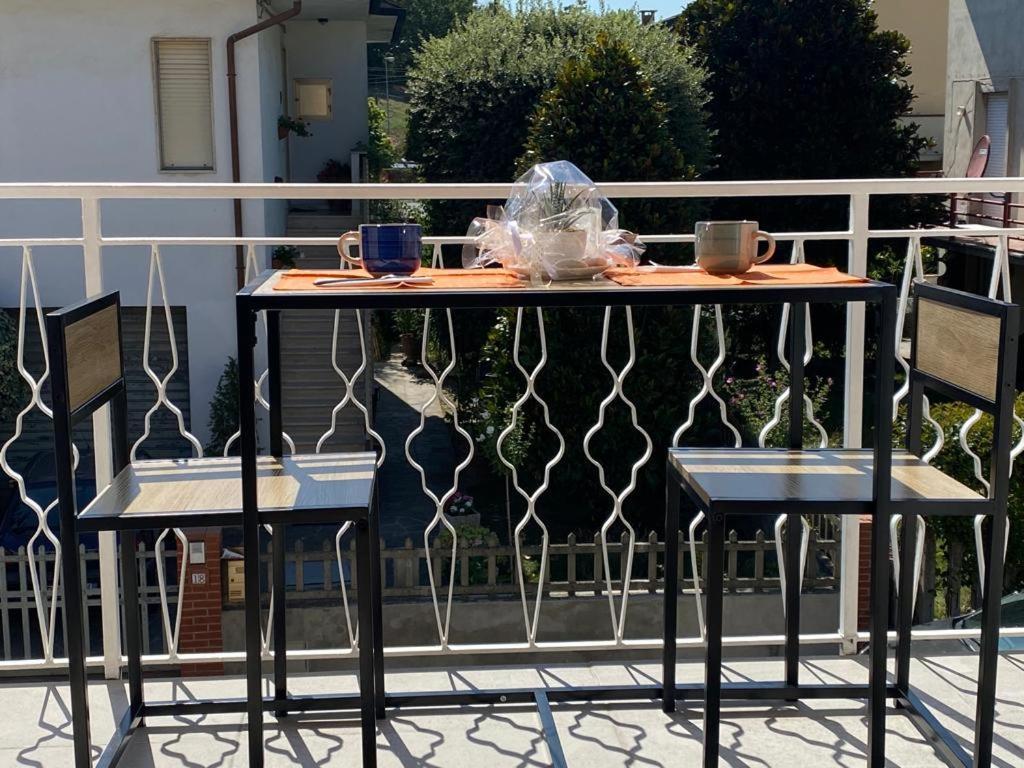 Casa Vacanza Le Due Stelle San Romano  Екстериор снимка