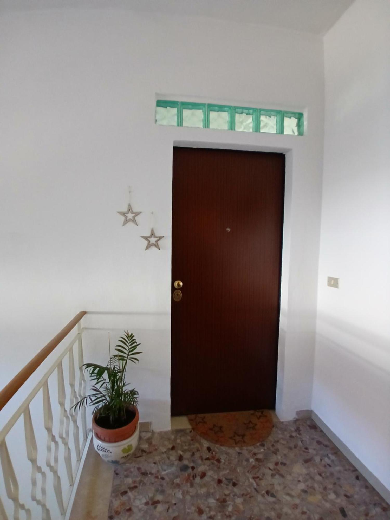 Casa Vacanza Le Due Stelle San Romano  Екстериор снимка
